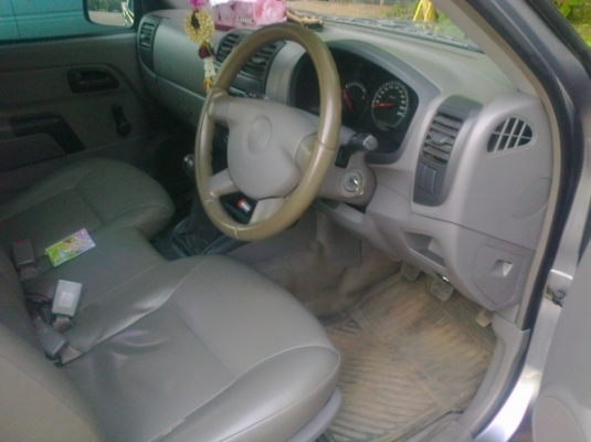 ISUZU D-MAX SPARK EX 2.5 Ddi i-TEQ MT ปี 48 รถบ้านสภาพดีบางเดิมทั้งคัน เครื่องยนต์คอมมอนเรลยอดประหยัดแห้งแรงดี ภายในสวยครบ CD MP3 แอร์ พวงมาลัยเพาเวอร์ กระบะปูพื้นแม็กซ์ลายเนอร์ ช่วงล่างยางสภาพดีมาก เอกสารทะเบียนภาษีครบไม่มีขาดพร้อมโอน