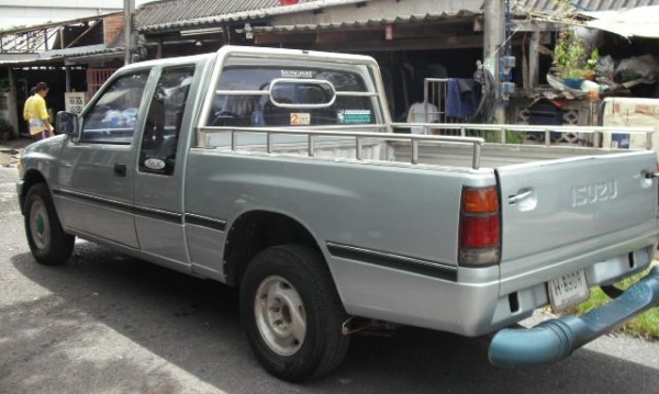 ขายอีซูซุ TFRปี96 2.5 SLX(หน้าหนู)เครื่องดีแอร์เย็นวิ่งน้อย ขายอีซูซุ TFRปี96 2.5 SLX(หน้าหนู)เครื่องดีแอร์เย็นวิ่งน้อย