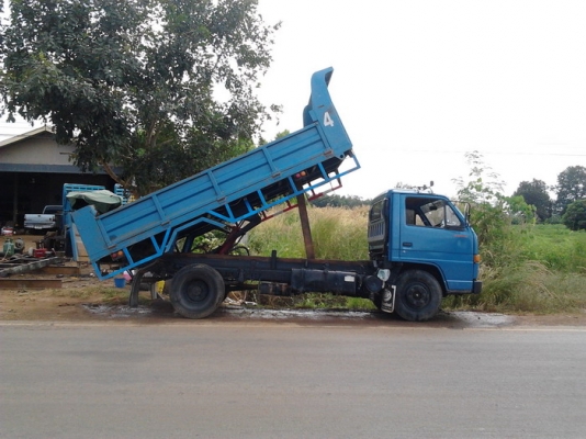 ISUZU NPR 115 HP 4BD1 หกล้อดั๊มพ์ รถห้างเดิมๆทั้งคัน กระบะดั๊มพ์เหล็ก 4 ตันยาว 4.30 เมตรสภาพอย่างสวย เครื่องแห้งดีไม่มีเยิ้ม หัวบาง เกียร์ยาว ช่วงล่างดีคัชซีสวยมากๆ พร้อมใช้งาน เอกสารทะเบียนภาษีครบพร้อมโอนครับ ISUZU NPR 115 HP 4BD1 หกล้อดั๊มพ์ รถห้างเดิมๆทั้งคัน กระบะดั๊มพ์เหล็ก 4 ตันยาว 4.30 เมตรสภาพอย่างสวย เครื่องแห้งดีไม่มีเยิ้ม หัวบาง เกียร์ยาว ช่วงล่างดีคัชซีสวยมากๆ พร้อมใช้งาน เอกสารทะเบียนภาษีครบพร้อมโอนครับ