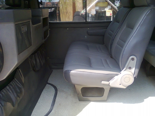 ขายรถตู้ TOYOTA สวยๆ ประหยัดน้ำมัน มือเดียว ใช้งานทุกวันเครื่อง 3L 2800 ซีซี