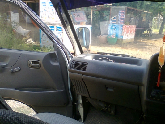 ขายรถตู้ TOYOTA สวยๆ ประหยัดน้ำมัน มือเดียว ใช้งานทุกวันเครื่อง 3L 2800 ซีซี