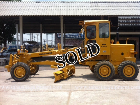 รถเกรด GD281AC บจก.สหสินอีควิปเม้นท์ โทร.081-5851880, 02-5168100-1 www.sahasinequipment.com รถเกรด GD281AC บจก.สหสินอีควิปเม้นท์ โทร.081-5851880, 02-5168100-1 www.sahasinequipment.com