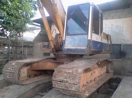 ขายแม็คโคร โคมัตสุ pc 200 รุ่น 5 ซีเรียล 62500