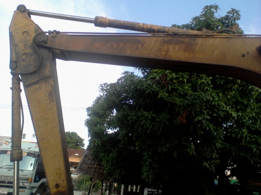 ขายแม็คโคร โคมัตสุ pc 200 รุ่น 5 ซีเรียล 62500