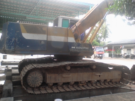 ขายแม็คโคร โคมัตสุ pc 200 รุ่น 5 ซีเรียล 62500