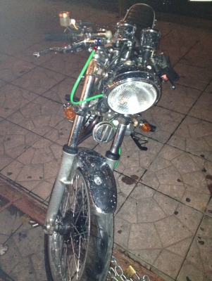 ขายฮอนด้า JX110 cafe เครื่อง lifan200 มีทะเบียนพร้อมโอน ไฟติดทุกดวง แบตหมด ขาย 26000 ราคาขาดทุนแล้วครับ ไม่ส่งมาดูแล้วรับเองครับ อยู่รังสิต 0877071004