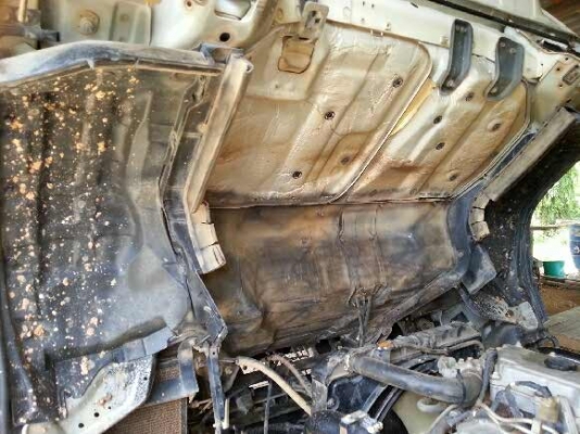 รถอิซูซุ 6 ล้อดั๊ม NQR 175 แรงม้า  ปี 49