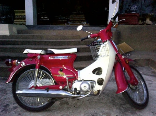 ขาย C 70 ลดราคาแล้วจร้า มีทะเบียนพร้อมโอน  เหลือ16500