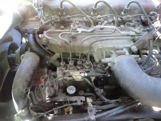 6 ล้อ HINO KM777 เครื่อง WO4D 117 แรง เฟืองท้ายใหญ่