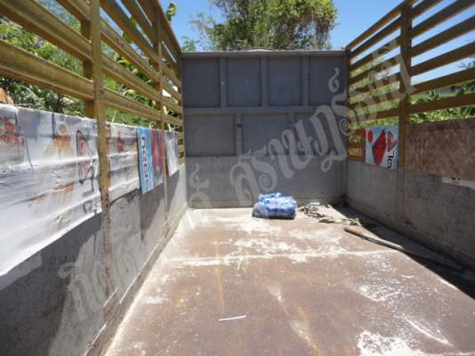 6 ล้อ HINO KM777 เครื่อง WO4D 117 แรง เฟืองท้ายใหญ่