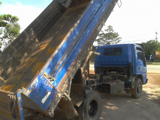 ISUZU NQR ปี47 ดัมพ์สามมิตร6ตัน รถห้างแท้ เครื่อง150แรง แอร์เย็น