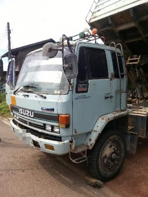 รถอิซูซุ 10 ล้อดั๊ม FXZ 240 แรงม้า ( มีขาย 2 คัน )  ( ขาวทำฟ้า )