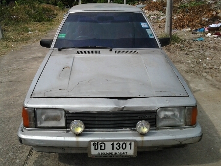 ขายรถยนต์ ปี83 มาสด้า323 รุ่น5ประตู เครื่อง1300cc. เกียร์ธรรมดา แอร์ ล้อแม็ก รถขับได้ ขนของได้สบาย ขายถูกๆตามสภาพ (ไม่ใช่รถน้ำท่วม)