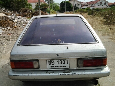 ขายรถยนต์ ปี83 มาสด้า323 รุ่น5ประตู เครื่อง1300cc. เกียร์ธรรมดา แอร์ ล้อแม็ก รถขับได้ ขนของได้สบาย ขายถูกๆตามสภาพ (ไม่ใช่รถน้ำท่วม)