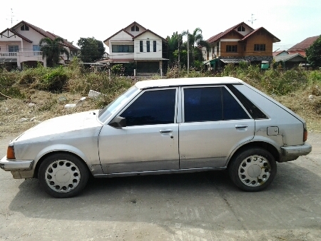 ขายรถยนต์ ปี83 มาสด้า323 รุ่น5ประตู เครื่อง1300cc. เกียร์ธรรมดา แอร์ ล้อแม็ก รถขับได้ ขนของได้สบาย ขายถูกๆตามสภาพ (ไม่ใช่รถน้ำท่วม)
