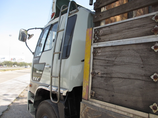 ขาย 10 ล้อ FL3H รถสวยพร้อมใข้ เครื่องJO8C 220แรง ขาย 10 ล้อ FL3H รถสวยพร้อมใข้ เครื่องJO8C 220แรง