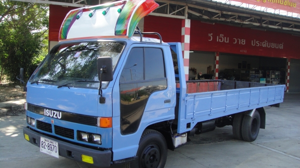 ISUZU NPR  ยาว 5.00 ม. ดาวน์45000 ผ่อน10600/48เดือน