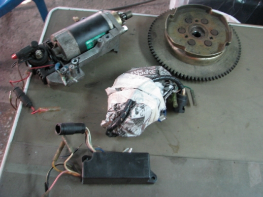 ชุดไฟหลายๆอย่าง ของยา 30 แรง ชุดไฟหลายๆอย่าง ของยา 30 แรง