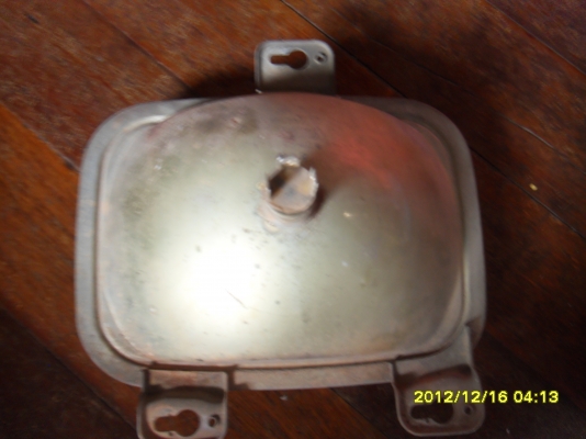 ต้องการขายอะไหล่ ม้าสด้า แฟมีเลีย ไฟหน้าเดิมขวา สวิทกุญแจใหม่ ต้องการขายอะไหล่ ม้าสด้า แฟมีเลีย ไฟหน้าเดิมขวา สวิทกุญแจใหม่