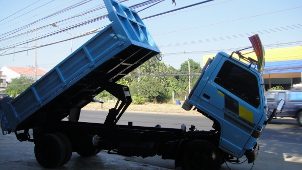 ISUZU NKR ดั๊มดิน5คิว ดาวน์45000ผ่อน10600/48เดือน ISUZU NKR ดั๊มดิน5คิว ดาวน์45000ผ่อน10600/48เดือน