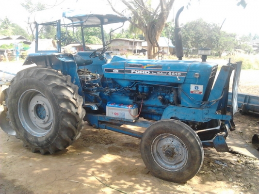 FORD 77 - 1 เพลา T5 เครื่องแรงดีไม่มีเยิ้ม อุปกรณ์ครบ มีใบดันหน้า ผานพรวนดิน 6 ผานพรวนดิน 3 ระบบไฮดรอลิกส์ไม่มีรั่วซึ่มพร้อมทำงาน เอกสารเล่มทะเบียนครบพร้อมโอนครับ