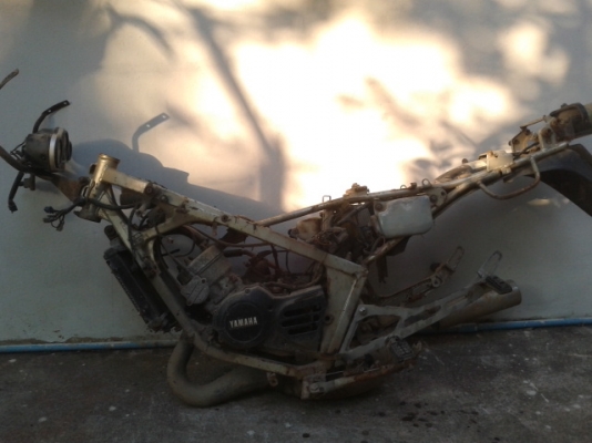 ขาย  ซาก TZR ทั้งหมดราคา 1500 บาท