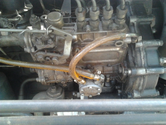 ISEKI TL 3200 - 2 เพลา สภาพดีมากพร้อมใช้งานได้เลยครับ อุปกรณ์มีให้ครบ มีใบดันหน้า ผานพรวนดิน 6 ช่วงล่างยางสภาพดี 60\% เอกสารสัญญาซื้อขายครับ