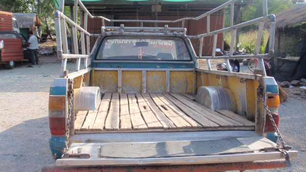 มิตซู L200 กระบะเลสสำหรับบรรทุกพวงมาลัยเพาเวอร์ มิตซู L200 กระบะเลสสำหรับบรรทุกพวงมาลัยเพาเวอร์