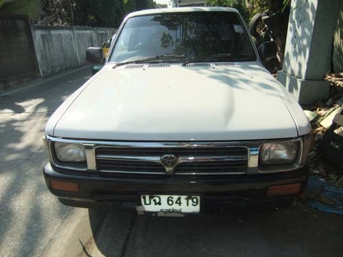 TOYOTA MIGHTY-X 2.5 ตอนเดียว ปี94 มีวัดรอบ สีขาวขายด่วน