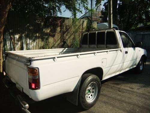 TOYOTA MIGHTY-X 2.5 ตอนเดียว ปี94 มีวัดรอบ สีขาวขายด่วน