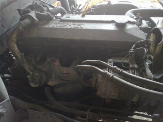 รถ6ล้อNPR66Lเครื่อง4HF1ฝาขาว-120แรง6เกียร์ รถ6ล้อNPR66Lเครื่อง4HF1ฝาขาว-120แรง6เกียร์