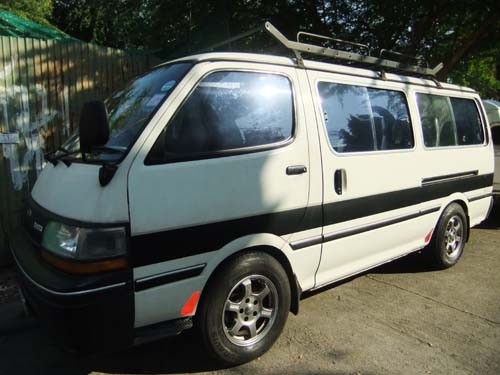 TOYOTA HIACE 2.5 ดีเซล ปี 1991 หัวจรวด ช่วงสั้น
