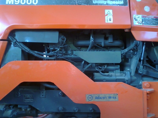 ขายด่วน!..รถไถ KUBOTA M9000 4WD สถาพใหม่เอี่ยม ทั้งคัน มีทะเบียนครบ พร้อมแล้ว สำหรับการลุยงาน.