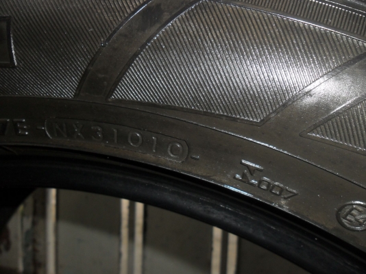 ยาง YOKOHAMA 265/50R20 ปี10