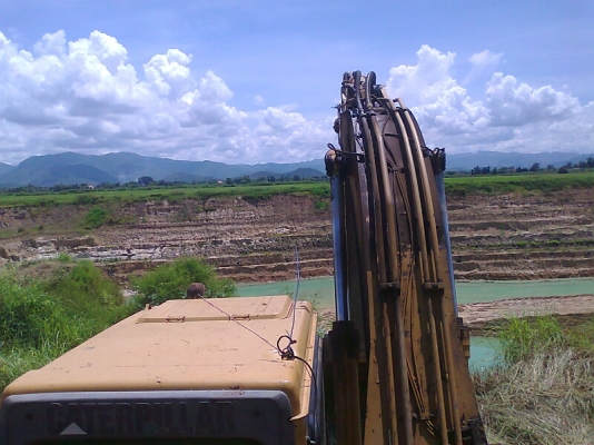 ขายด่วน!..รถแบคโฮ CAT 320 V2 สวยแน่น มีทะเบียน พร้อมแล้ว สำหรับการลุยงาน ฟันธง!.