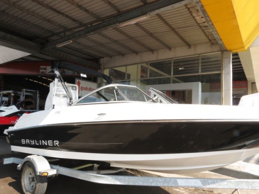 ++ขายเรือมือสอง BAYLINER 175 ปี 2012 สวยมาก ถูกจริง++ ++ขายเรือมือสอง BAYLINER 175 ปี 2012 สวยมาก ถูกจริง++