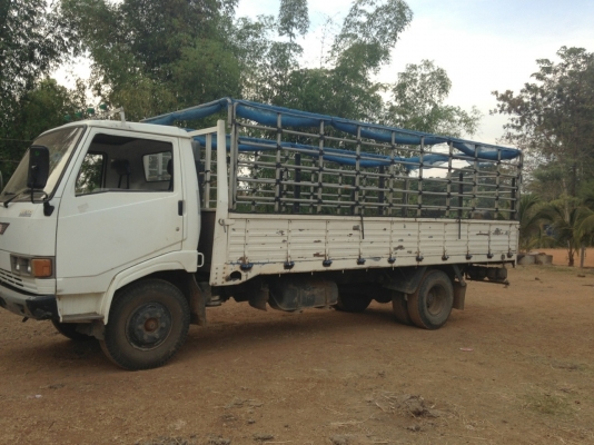 ขายรถหกล้อHINO KM 779  117แรง. ราคา455000