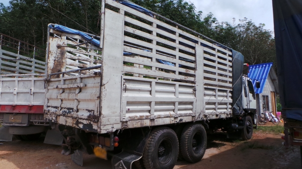 HINO 227 เปลี่ยนหัวเป็นสิงห์ไฮเทค สองเพลา หางพ่วงสองเพลาไม่ดั้ม HINO 227 เปลี่ยนหัวเป็นสิงห์ไฮเทค สองเพลา หางพ่วงสองเพลาไม่ดั้ม