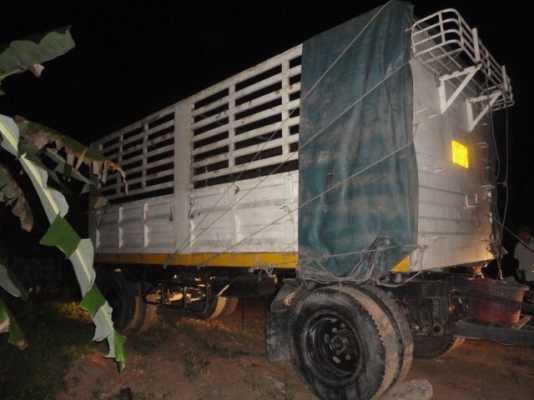 HINO 227 เปลี่ยนหัวเป็นสิงห์ไฮเทค สองเพลา หางพ่วงสองเพลาไม่ดั้ม HINO 227 เปลี่ยนหัวเป็นสิงห์ไฮเทค สองเพลา หางพ่วงสองเพลาไม่ดั้ม