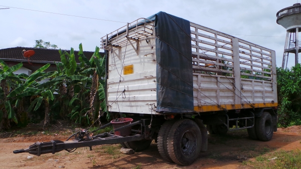 HINO 227 เปลี่ยนหัวเป็นสิงห์ไฮเทค สองเพลา หางพ่วงสองเพลาไม่ดั้ม HINO 227 เปลี่ยนหัวเป็นสิงห์ไฮเทค สองเพลา หางพ่วงสองเพลาไม่ดั้ม