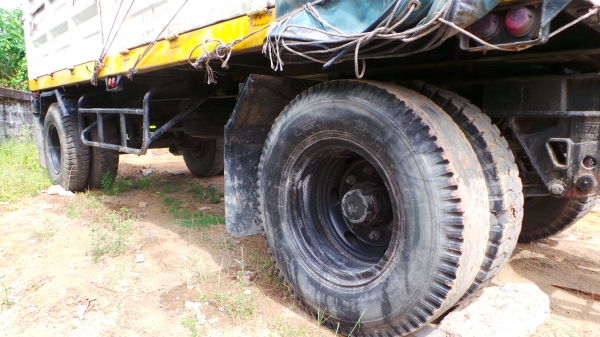 HINO 227 เปลี่ยนหัวเป็นสิงห์ไฮเทค สองเพลา หางพ่วงสองเพลาไม่ดั้ม HINO 227 เปลี่ยนหัวเป็นสิงห์ไฮเทค สองเพลา หางพ่วงสองเพลาไม่ดั้ม