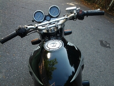 Honda cb 400 super 4 y 95 ครีบเต็ม เครื่อง แห้ง แน่น ๆ เงียบ ๆ ท่อ นอก ดังเพราะ อินวอย รถสวย ขี่ดีมาก บิดติดมือ ของเลว เปลี่ยน ใหม่ หมด หัวเทียนใหม่ 0800184801 บัติ ลพบุรี