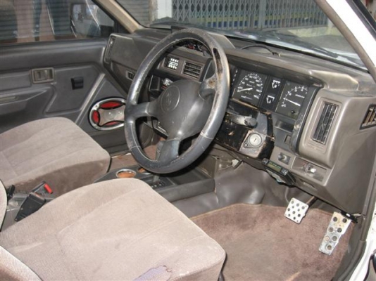 Big M 4 ประตู เครื่อง RB20 turbo เกียร์ออโต้ พ.พาวเวอร์ ไฟฟ้า Big M 4 ประตู เครื่อง RB20 turbo เกียร์ออโต้ พ.พาวเวอร์ ไฟฟ้า