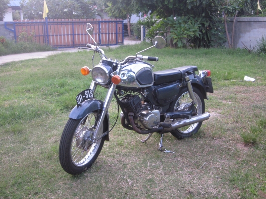 ขายรถ Susuki รุ่น K125 M1 สภาพสวย เท่ห์ เร้าใจ ขายรถ Susuki รุ่น K125 M1 สภาพสวย เท่ห์ เร้าใจ