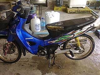 ขายเวฟ125R ปี48 เครื่องเดิม ทะเบียน999 ภาษีขาด2ปี ราคา13900