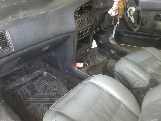 ขายTOYOTAโดเลมอลปี88 เครื่อง1300คาบู 36000ราคานีัไม่ลดแล้วครับ