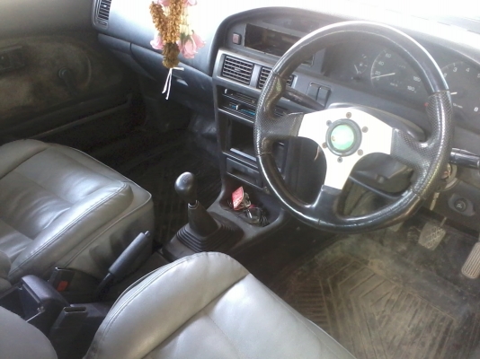 ขายTOYOTAโดเลมอลปี88 เครื่อง1300คาบู 36000ราคานีัไม่ลดแล้วครับ