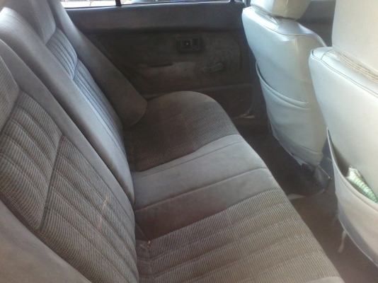 ขายTOYOTAโดเลมอลปี88 เครื่อง1300คาบู 36000ราคานีัไม่ลดแล้วครับ