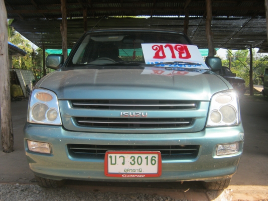 IsuzuD-Max IsuzuD-Max