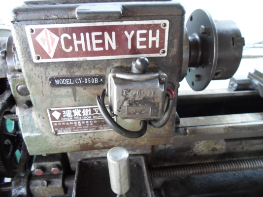เครื่องกลึง 3 ฟุต  CHIEN  YEH  28,000  ด่วน  !!!!